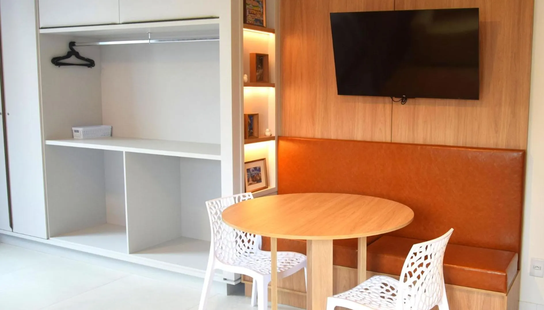 Loft Aconchegante No Coracao De Pomerode Hx9461 ブラジル